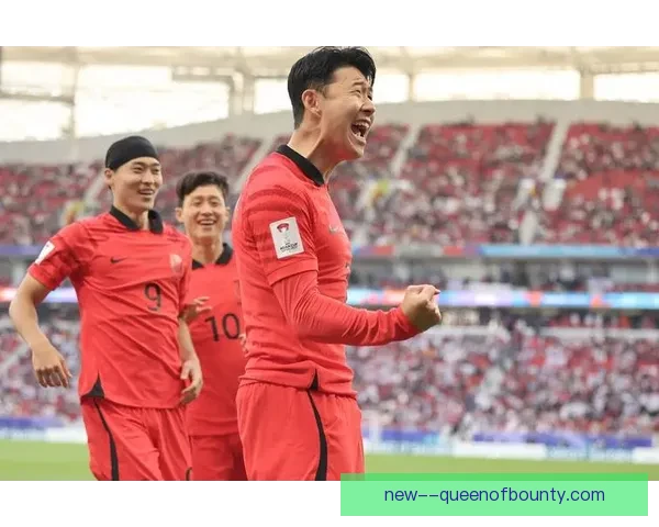 孙兴慜在韩国队训练营亲自示范精准传中细节年轻球员围观学习热情